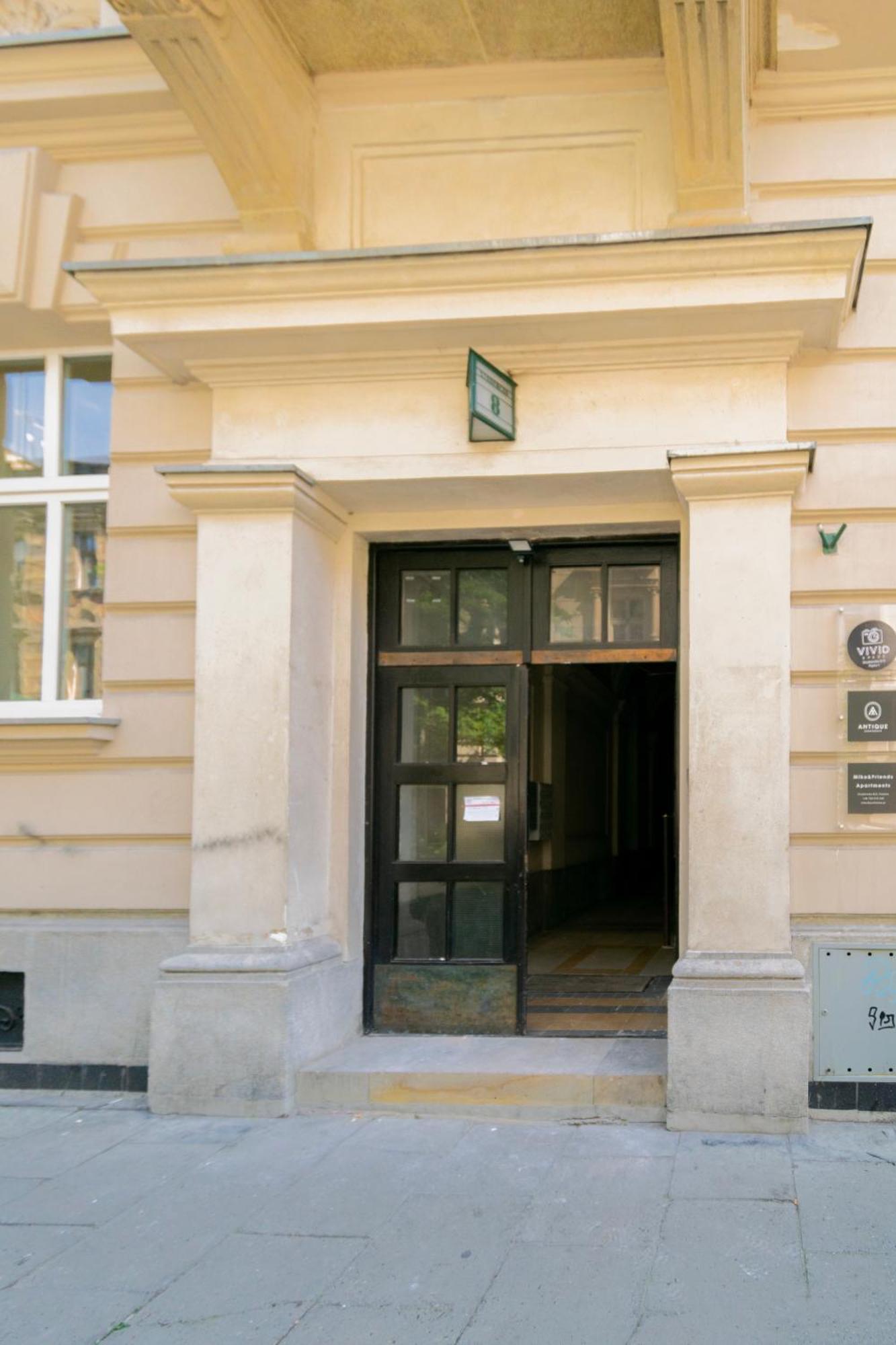 Apartments Studencka Street, Next To Planty Park Cracóvia Exterior foto